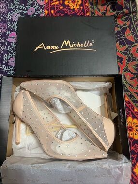 Anne Michelle Blush Pink Nude Sz 8.5 Rhinestone Mesh Crystal Heels